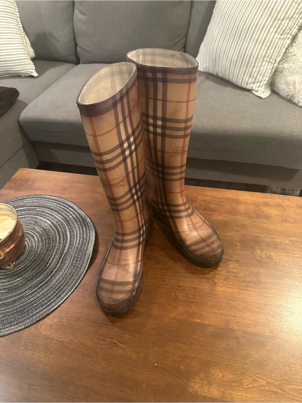 Burberry Black Rubber Sole Boot - Logo Detail - Picture 1 of 4